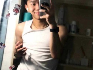 最帅中国 Gay 男男小鲜肉牛奶味身体乳，让你散发迷人奶香