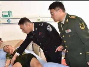 张警官撞玻璃9分10秒—张警官撞玻璃 9 分 10 秒，他为什么要这么做？